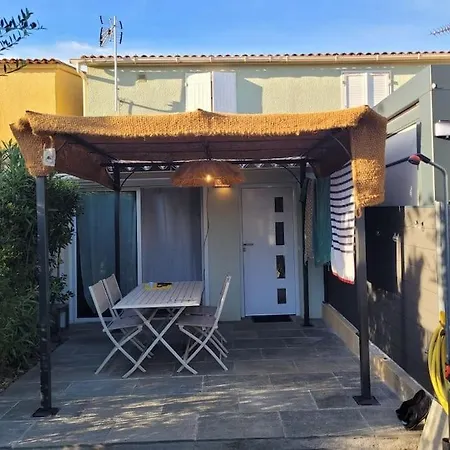 Σπίτι διακοπών Maison Au Bord De La *